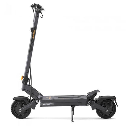 Składana hulajnoga elektryczna Ausom DT2 Pro, 2*1100W, 68km/h, bateria 52V 23,4Ah, wykorzystuje technologię podwozia lotniczego - Dostawca